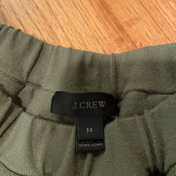 J. crew off shoulder green sweater top - Picture 4 of 5